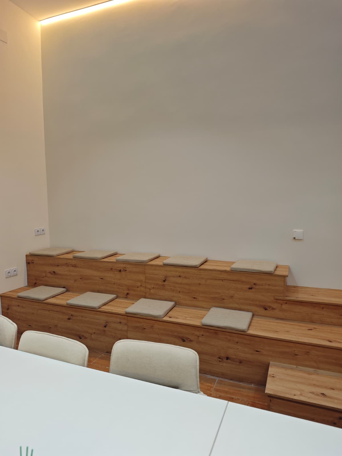 Grada escalonada para formaciones y eventos